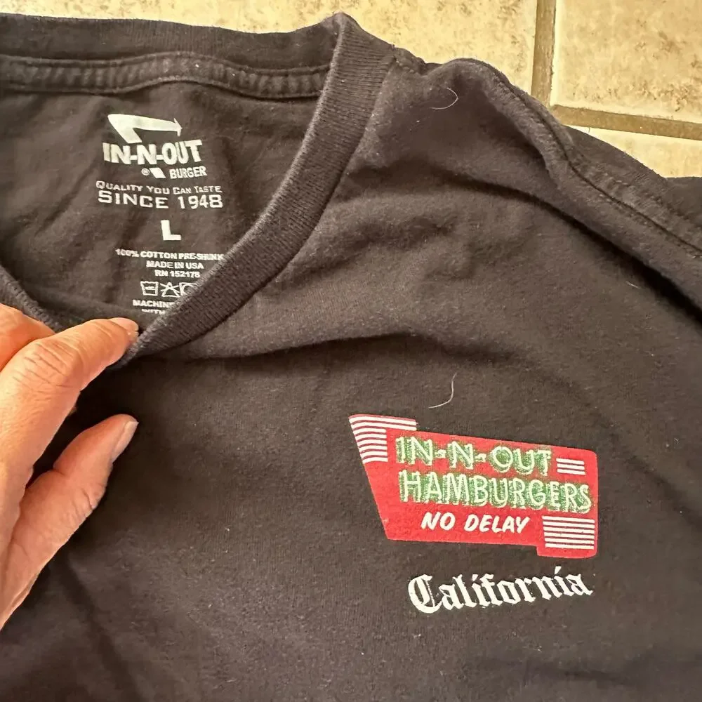 In-N-Out Burger Hamburgers California Short Sleeve Shirt Unisex Black Size Large